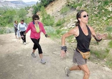 Group trail run with Hikercise
